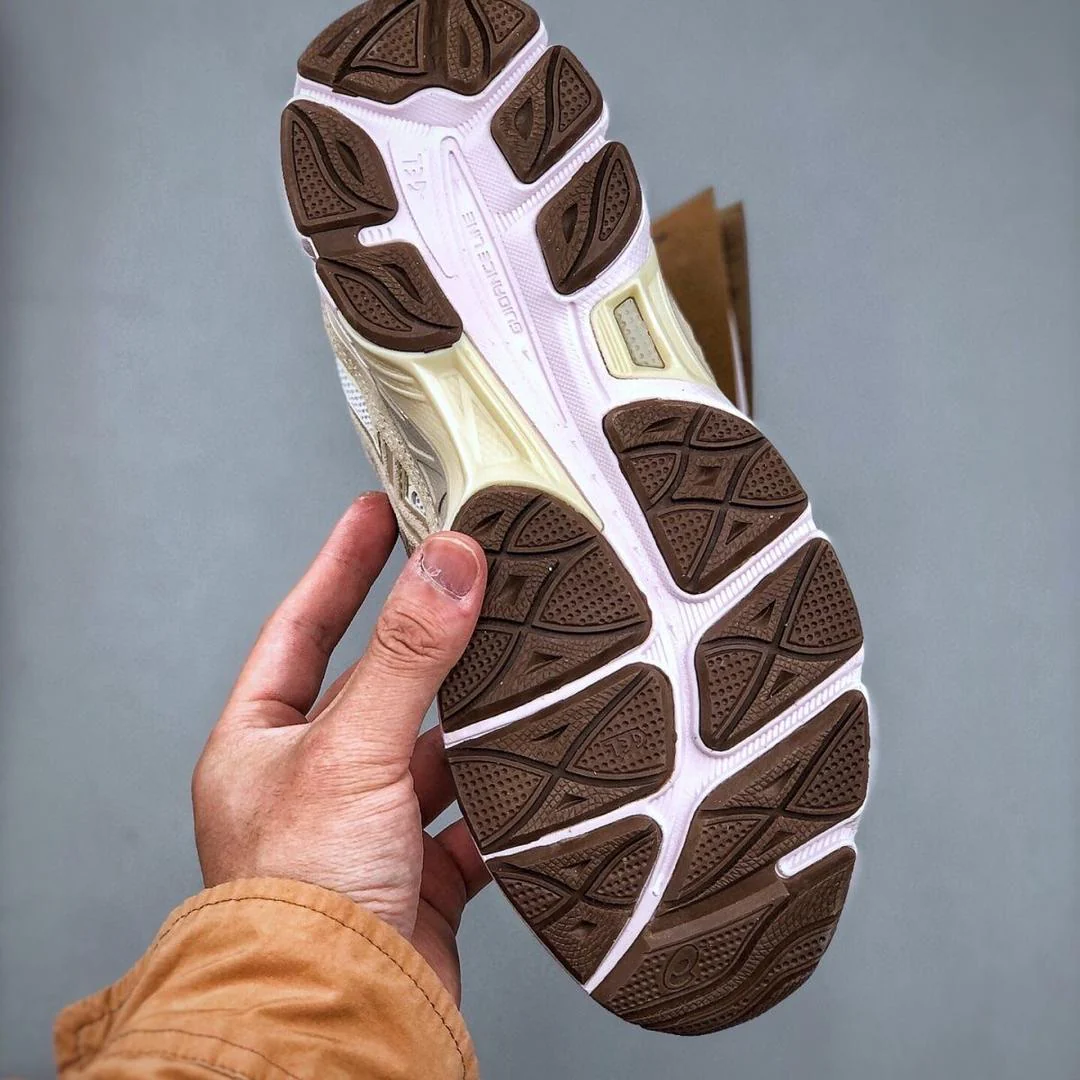 Asics Brown New Model - Image 5