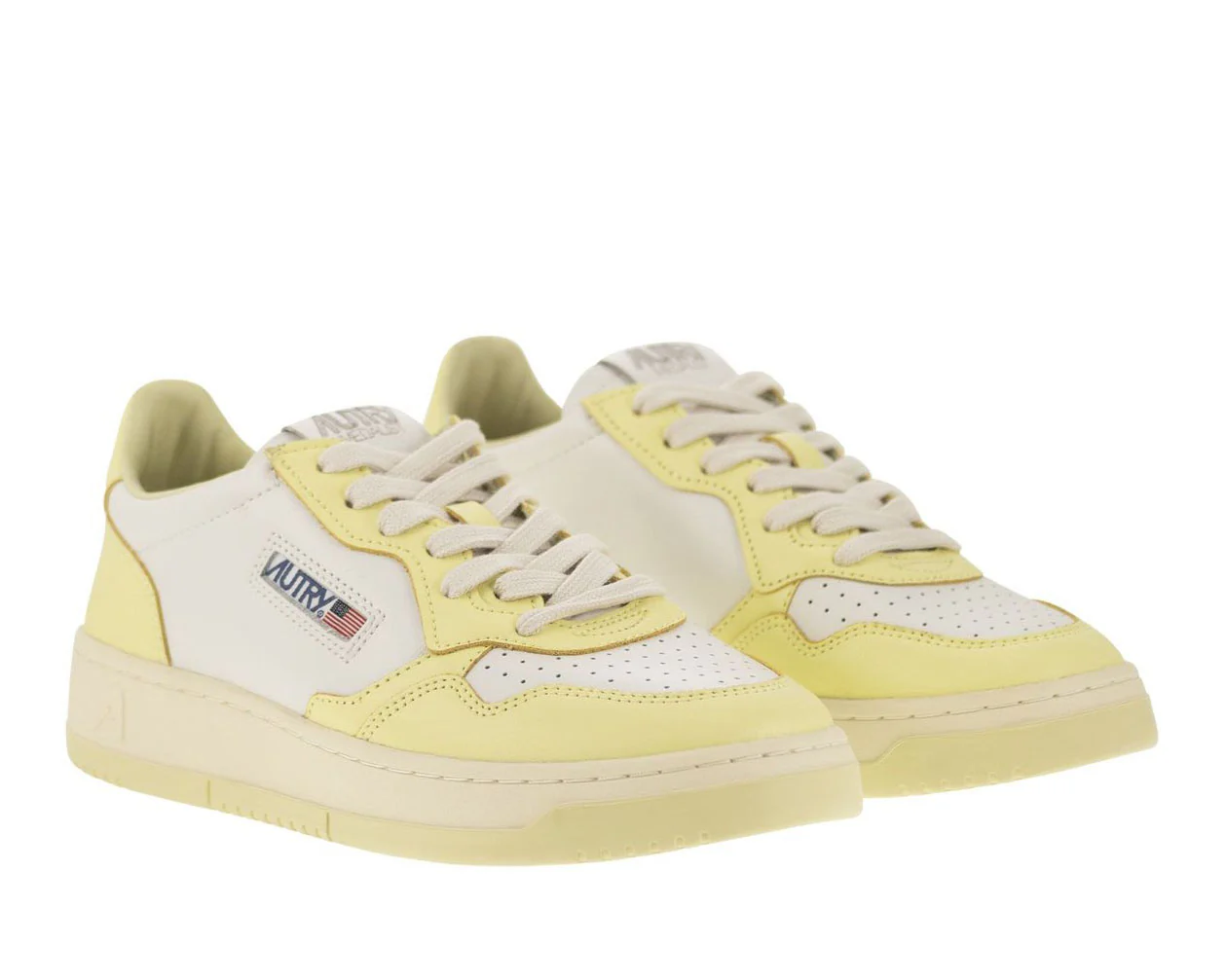 Autry Medalist Bicolor Low-Top Sneakers - Image 3
