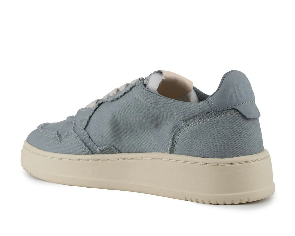 Autry Medalist Low-Top Sneakers - Image 3
