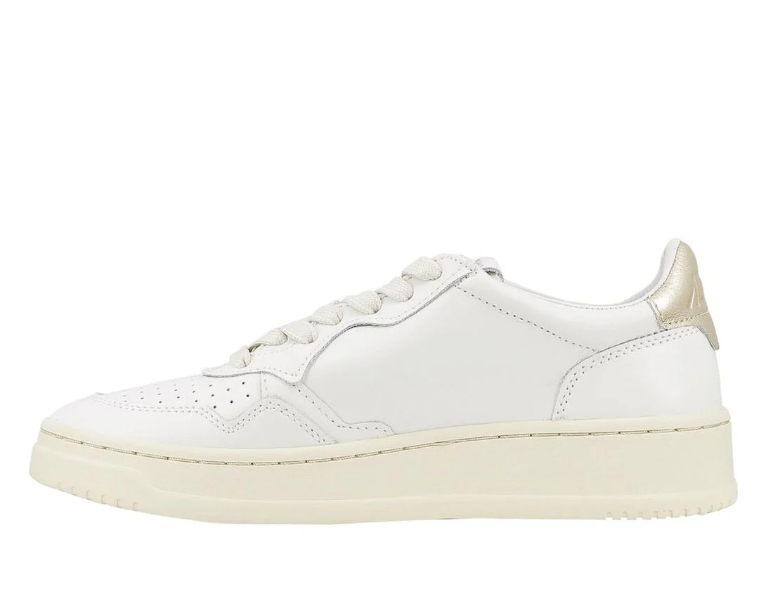 Autry Medalist Low-Top Sneakers - Image 2
