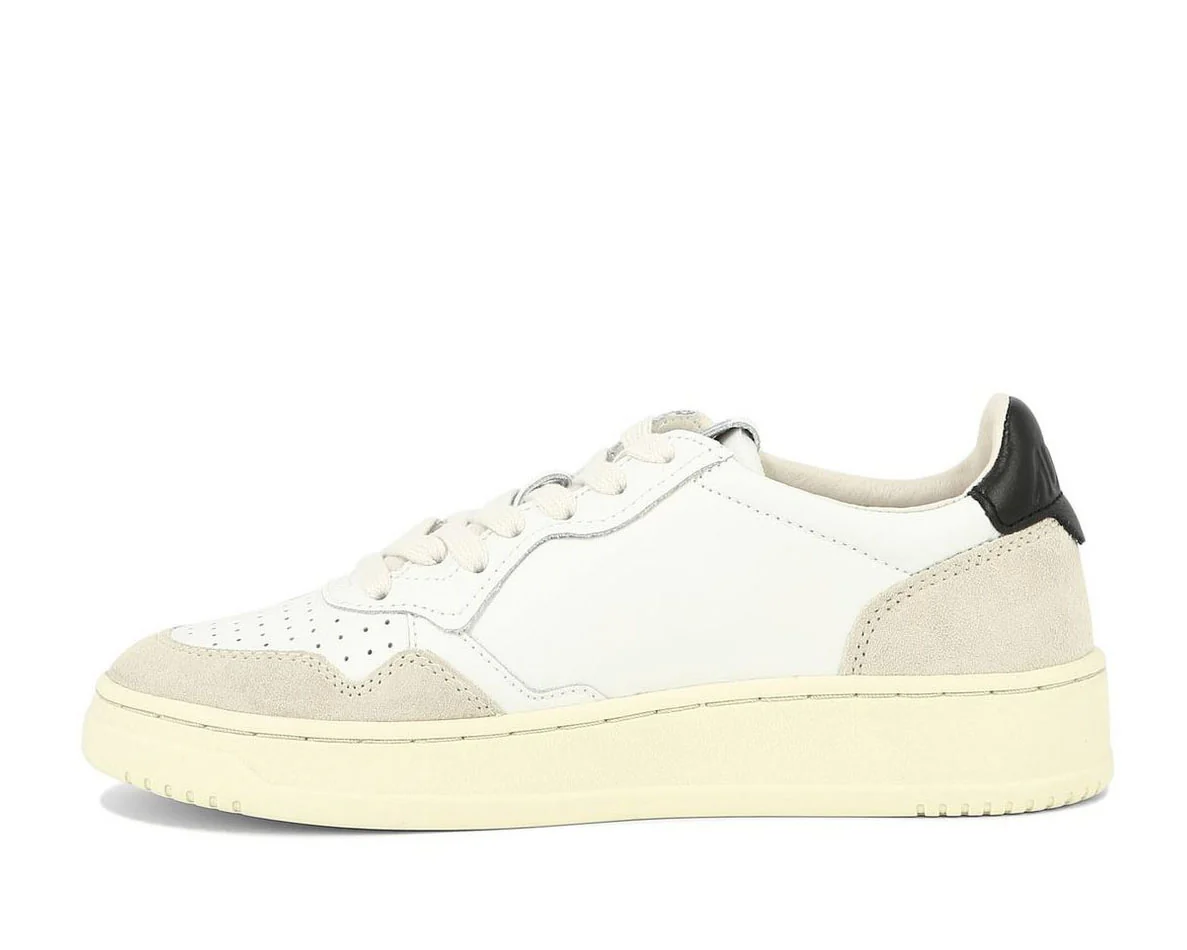 Autry Medalist Low-Top Sneakers - Image 2