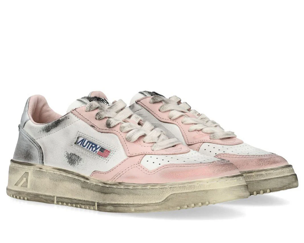 Autry Medalist Super Vintage Low-Top Sneakers - Image 3
