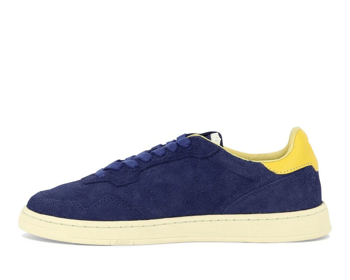 Autry New Flat Low Sneakers - Image 2
