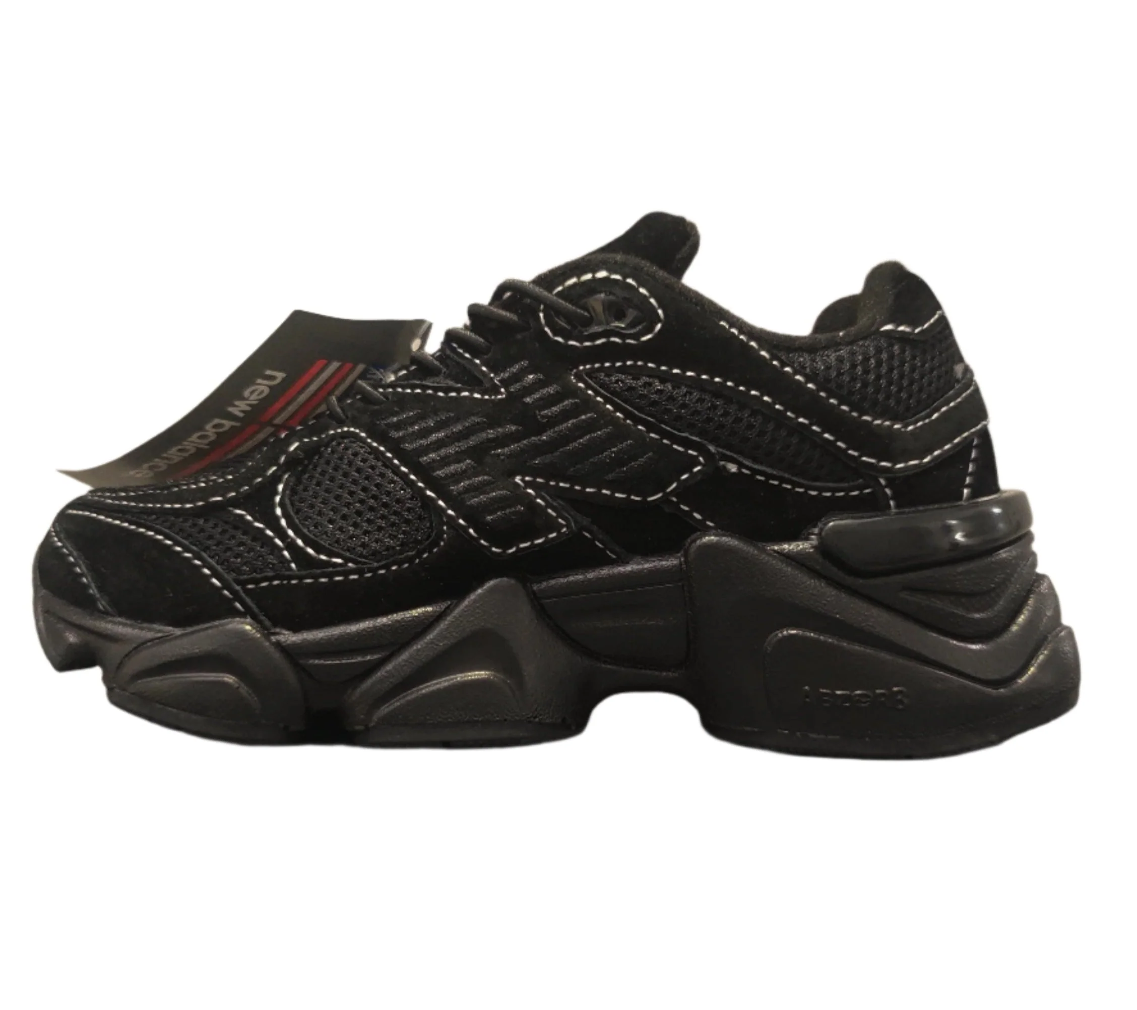 New Balance 9060 Kids Triple Black | ניו באלאנס ילדים - Image 2