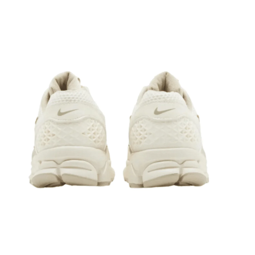 Nike Zoom Vomero 5 Sail Light Orewood Brown – נייק זום - Image 3