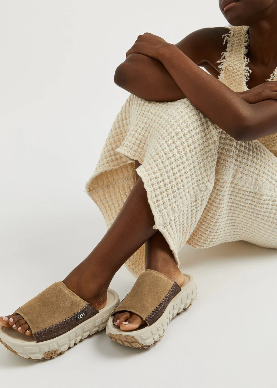 סנדלי האג | כפכפי האג Ugg All Gender Venture Daze Slide Sand / Black - Image 7